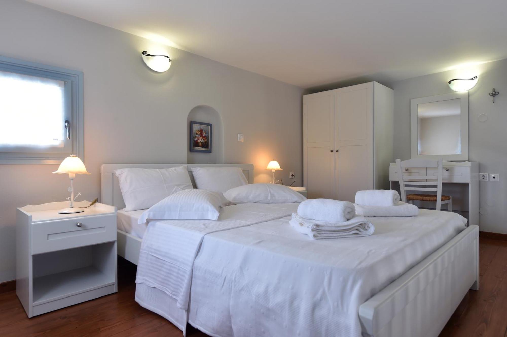 Tonia Apartments Paros Chrisi Akti  Luaran gambar